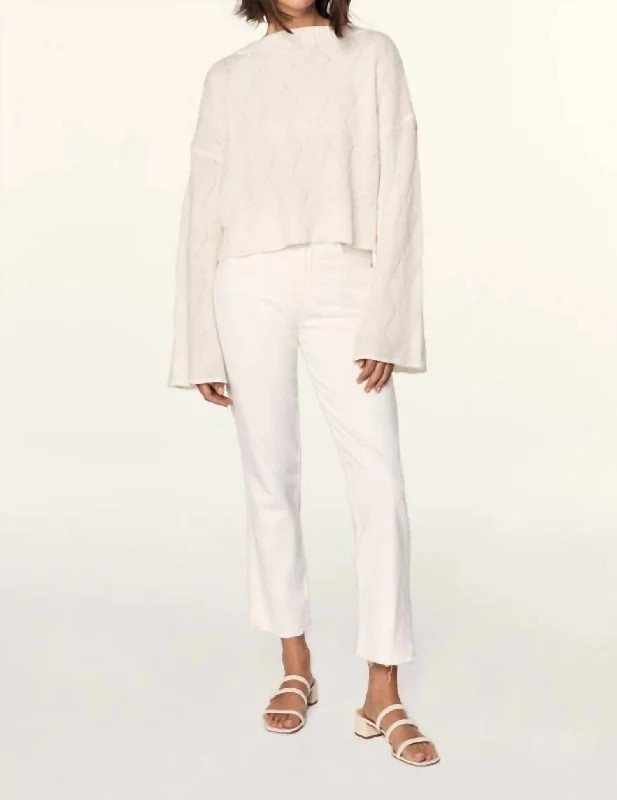 Chloe Crop Jeans In White Sands