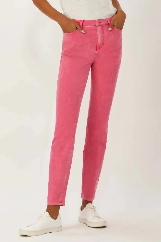 Melrose 5 Pocket Classic Jeans In Washed Fuchsia