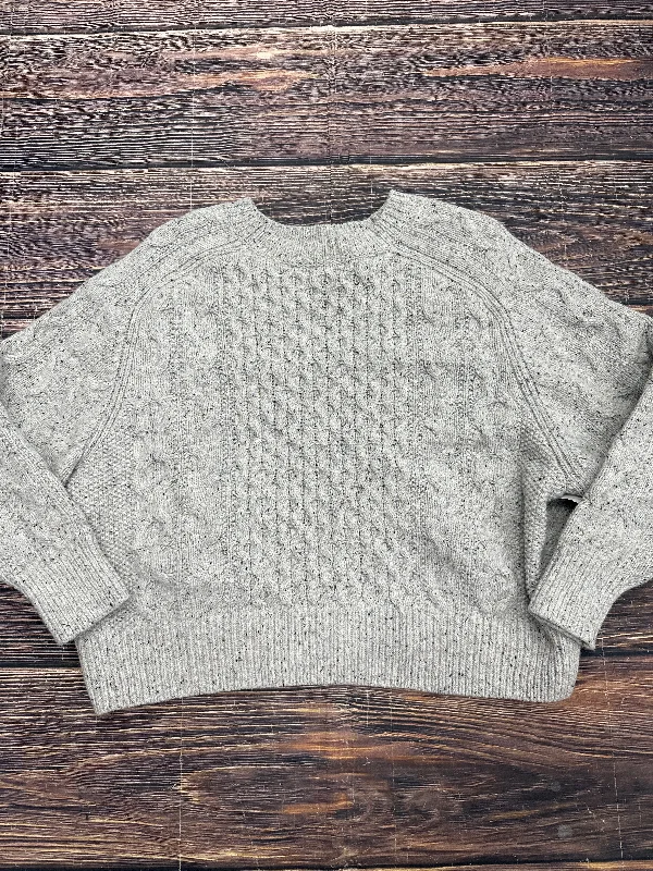 Sweater By Universal Thread In Grey, Size: Xl