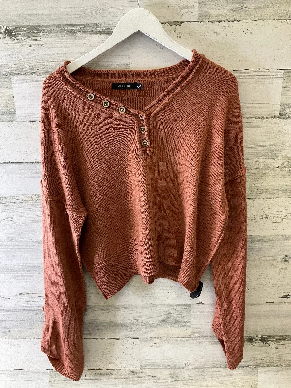 Top Long Sleeve By Doe & Rae In Brown, Size: L