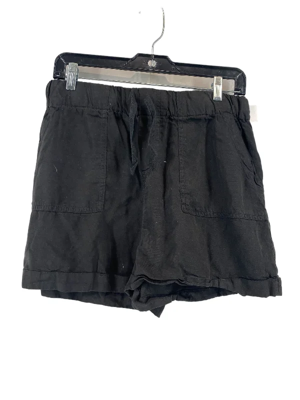 Black Shorts Velvet Heart, Size M