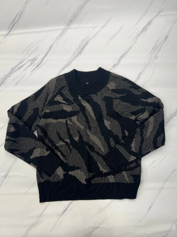 Sweater By Athleta In Camouflage Print, Size: Xs