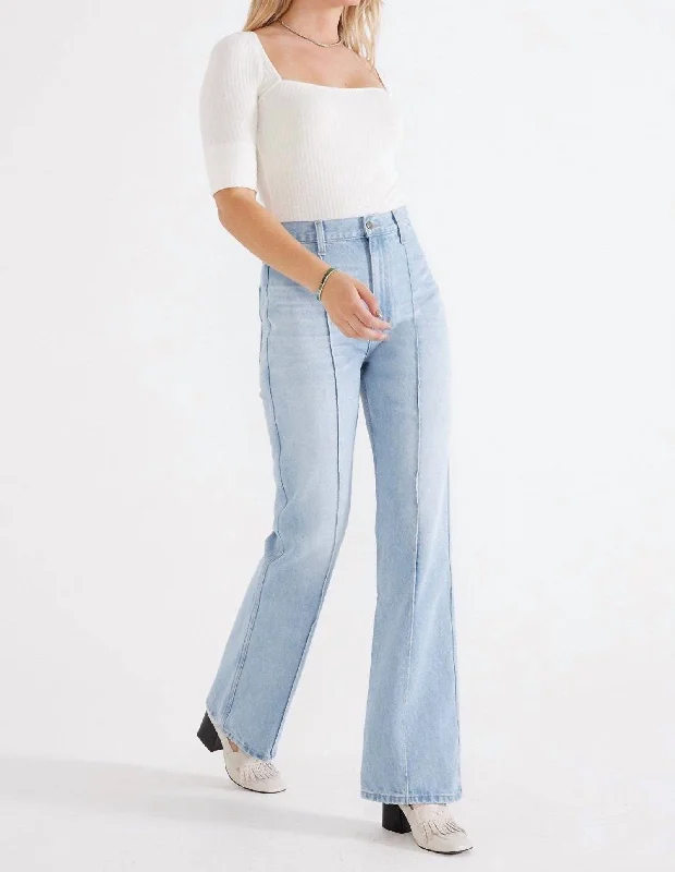 Estilia Pintuck Trouser In Blue Reef