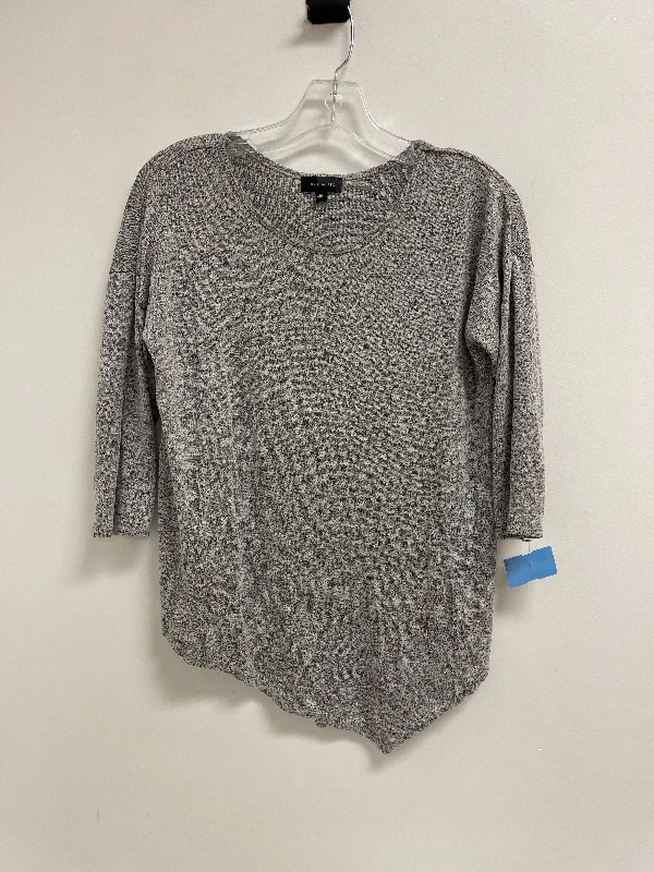 Top Long Sleeve By Limited In Grey, Size: Xs