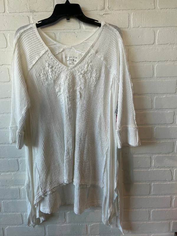 Top Long Sleeve By KARYN SEO In White, Size: Xl