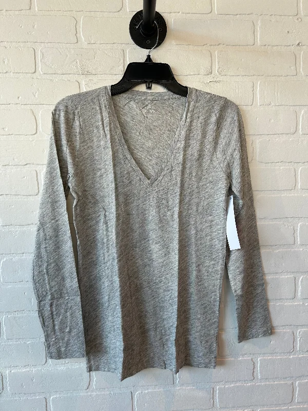 Top Long Sleeve Basic By J. Crew In Grey, Size: S